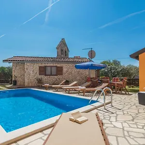 Zikovic Apartament